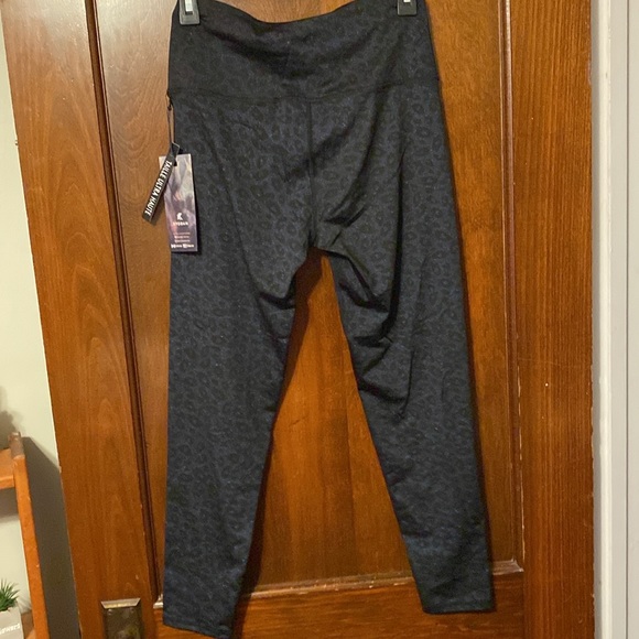 Brand new Kyodan 2 piece blue sparkly cheetah print work out set 😍😍😍 - Picture 17 of 17